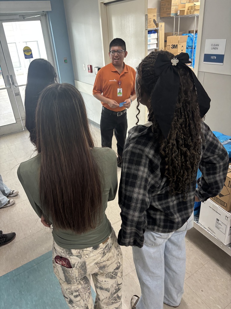 APHS’s Human Growth and Development class (within the Principles of Teaching Program) had the opportunity to visit Advent Health and see the Project SEARCH students showcasing all of the skills they have been working on over the last 8 months.