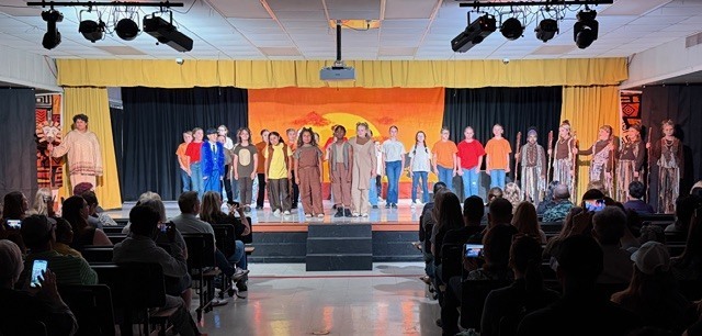 Lion King Final Performance pictures of the performance.