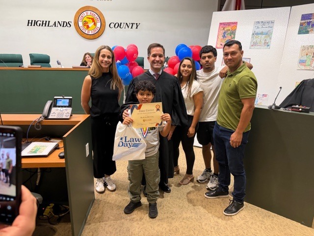 We are proud to recognize Cracker Trail Elementary’s three outstanding student essay winners from last week’s Law Day contest! 🎉