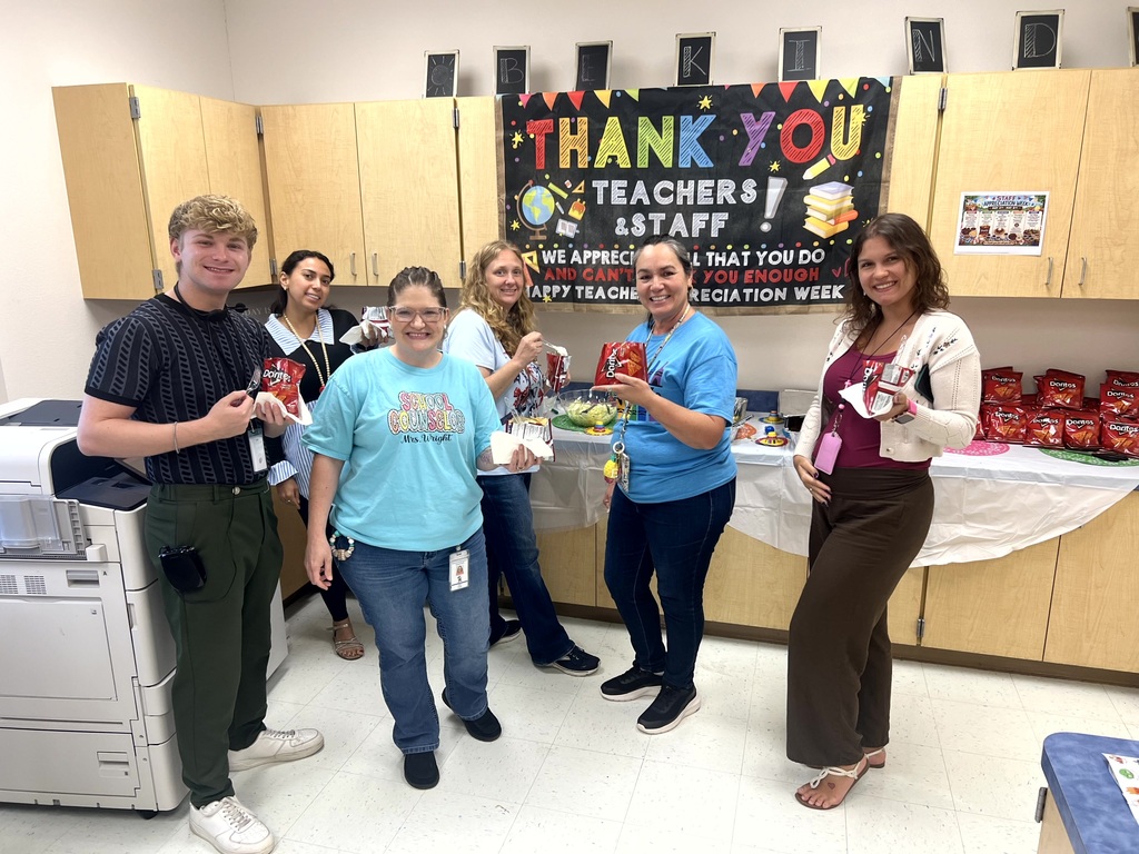 MES Staff for Staff Appreciation Week getting Walking tacos on Cinco de Mayo.
