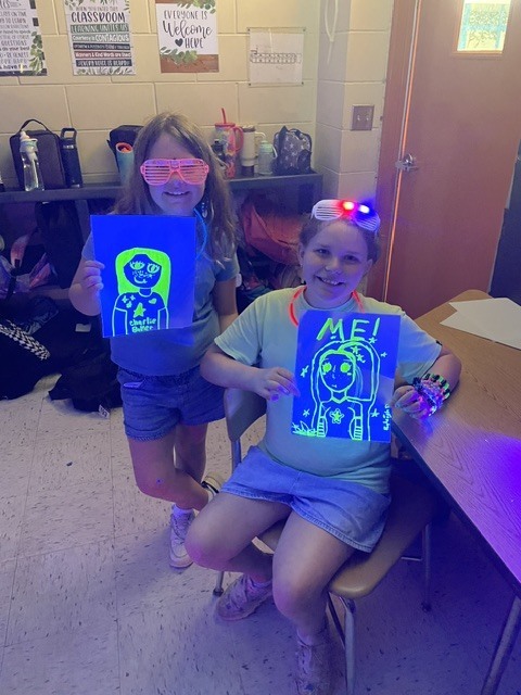 ✨🐴 Mrs. Jones' class ended the school year on a bright note with an awesome Glow Party! 🐴✨