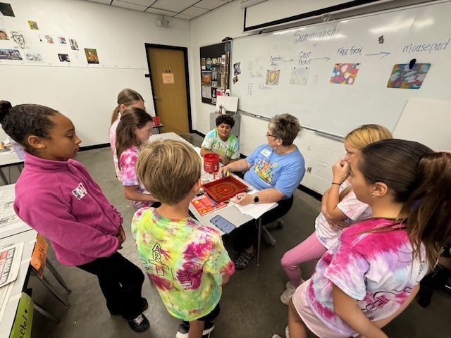 This spring, members of the CTE Art Club had an incredible opportunity to visit South Florida State College's Art Department for a day filled with creativity, exploration, and hands-on learning!