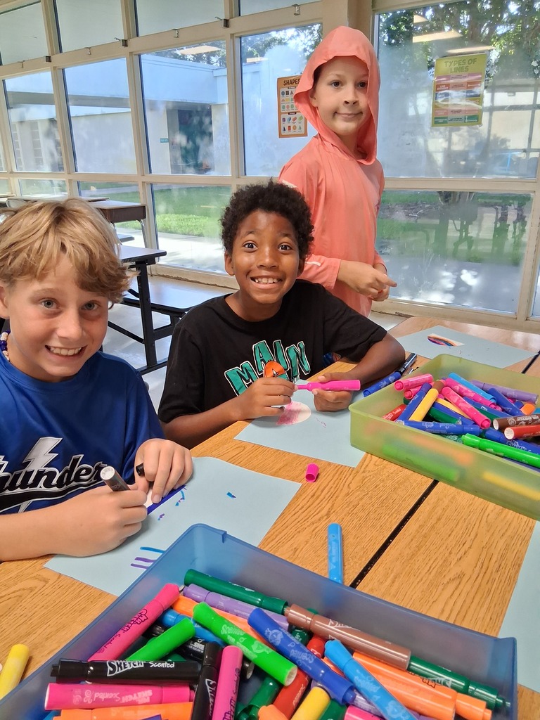 Our Mustang campers are diving into creativity, teamwork, and fun with this year’s summer daycare theme, "Under the Sea Adventure!" Today’s featured activity: Jellyfish! 🪼
