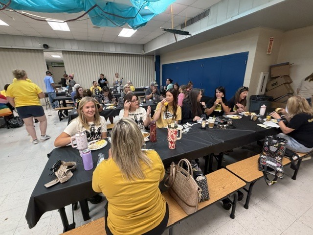 Today, we officially kicked off an exciting new school year! Mr. K. and Mrs. Brooker took time to reflect on all we accomplished together last year and shared the vision & pathways that will guide us on our trail to success throughout this school year. Afterward, our amazing staff enjoyed a delicious meal, great fellowship, and time reconnecting before heading off to prepare their classrooms for our Mustangs!