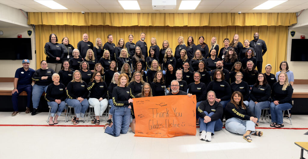We are incredibly grateful to Glades Electric and Sebring's Chick-fil-A for treating our faculty and staff to a delicious breakfast of Chicken Minis and fresh fruit before a day packed with staff- and administrator-led professional learning. Growing as educators takes brain power, and this breakfast gave us just the boost we needed!