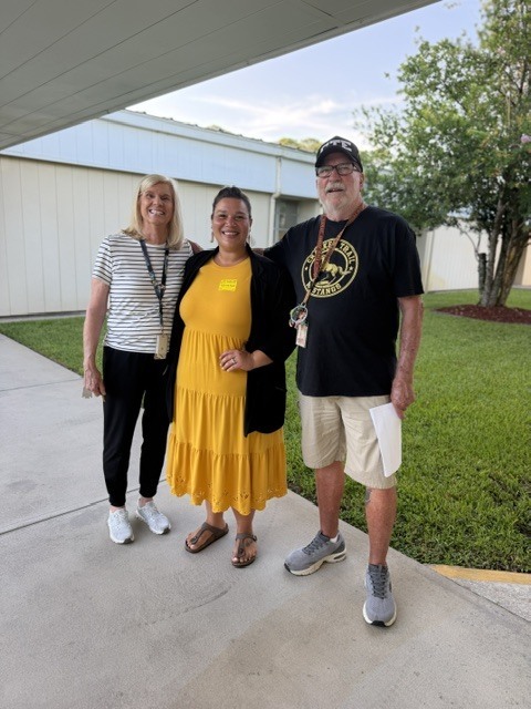 We are off to a GREAT start, Mustangs! The herd has officially arrived, and our campus is buzzing with excitement as we kick off a brand-new school year! 🎉📚