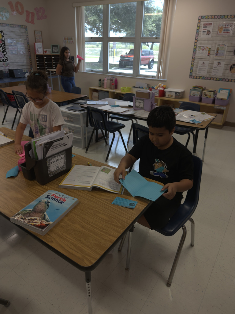 paper airplane making