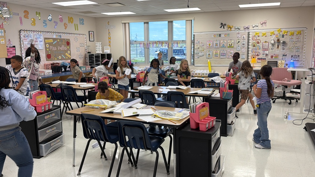 paper airplane making