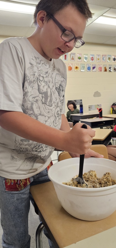 Here’s a look at what was happening in Mrs. J. Brown’s multi-grade classroom last week! Our Mustangs were learning across all areas while having a little fun along the way.