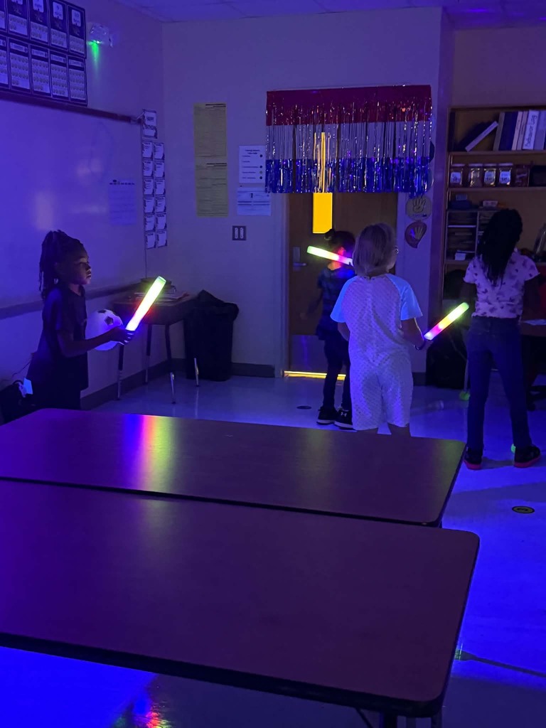 PBIS celebration, students celebrating!