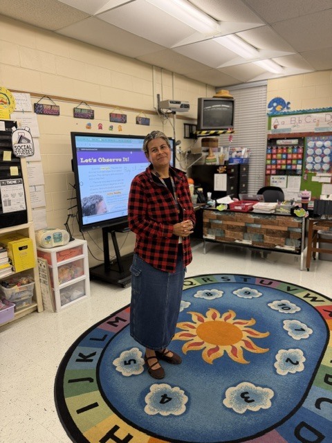 Last Friday classrooms were full of little Paul Bunyans as students & teachers dressed the part and brought this larger-than-life legend to life! 🌲📖💙