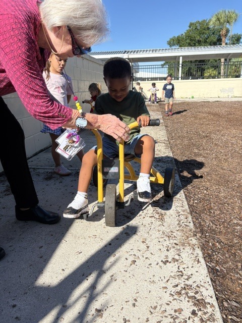 Our Pre-K students are having a blast riding their trikes around the playground, enjoying fresh air, sunshine, and plenty of smiles! 😄  But before these little racers could hit the track, they needed a test ride! 🛠️🚲 A huge thank-you to our amazing Pre-K teachers and our incredible Plant Manager, Mrs. Sonia, for getting the trikes out of the “garage” and making sure everything was ready to roll! 👏❤️