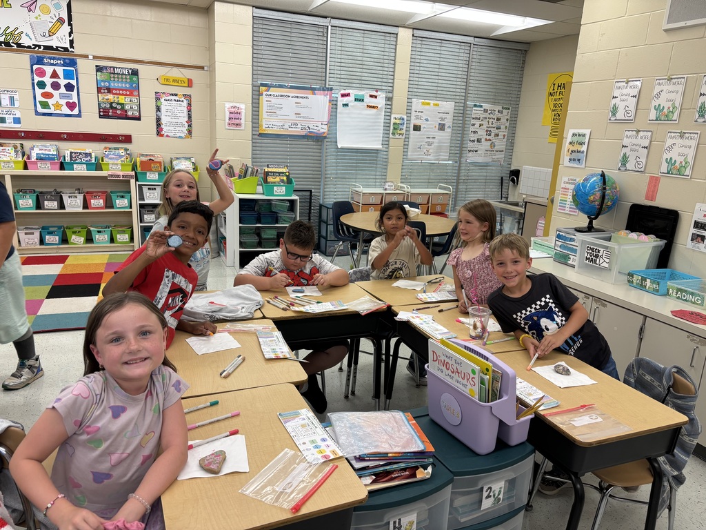 Mrs. Arneson’s second grade Mustangs have officially wrapped up their unit on Earth’s Surface! 🌎🔬