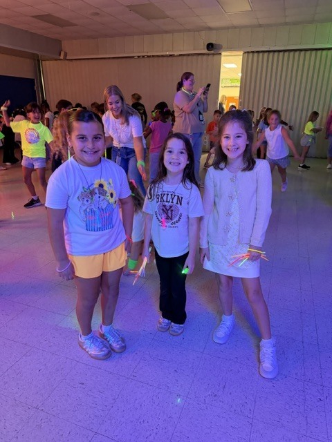 Our 2nd and 3rd graders had an absolute BLAST at the CTE Glow Dance, showing off their dance moves, laughing with friends, and making memories that SHINE! 