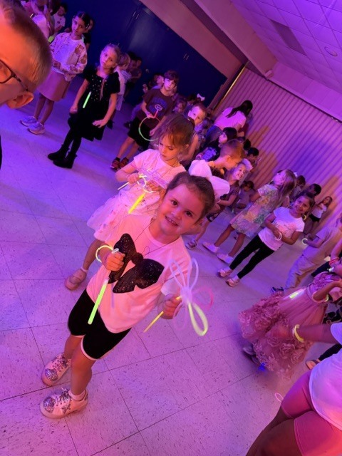 Our kindergartners and first graders had an AMAZING time at the Glow Party!