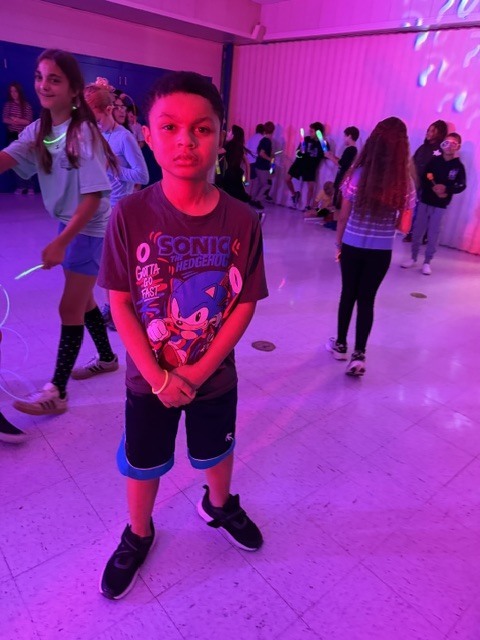 Our 4th and 5th graders had an AMAZING time at the CTE Glow Dance, dancing with friends, showing off their moves, and making memories that will shine long after the lights go out! 