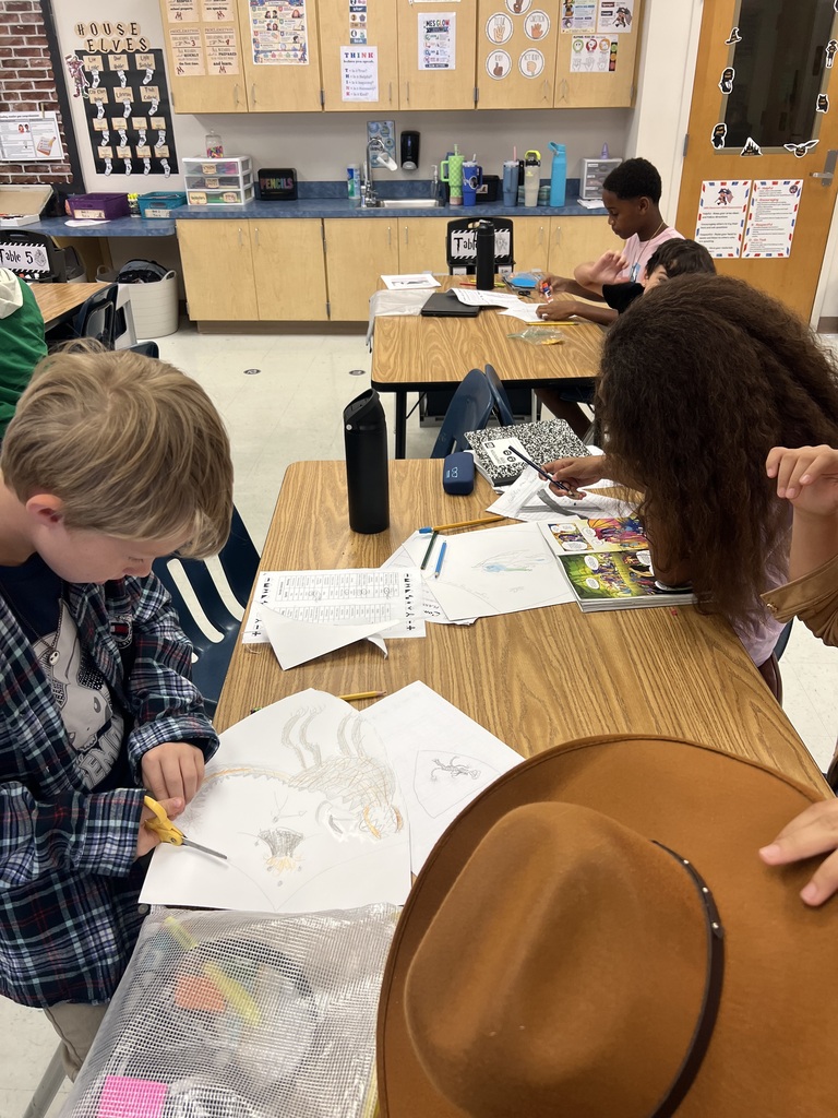 4th grade created a Coat of Arms in shields to celebrate the end of Unit 2 Empires of the Middle Ages.