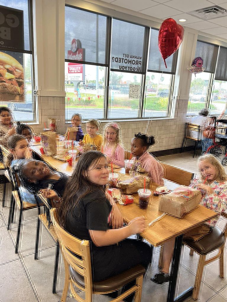 Students eating lunch at Wendy's