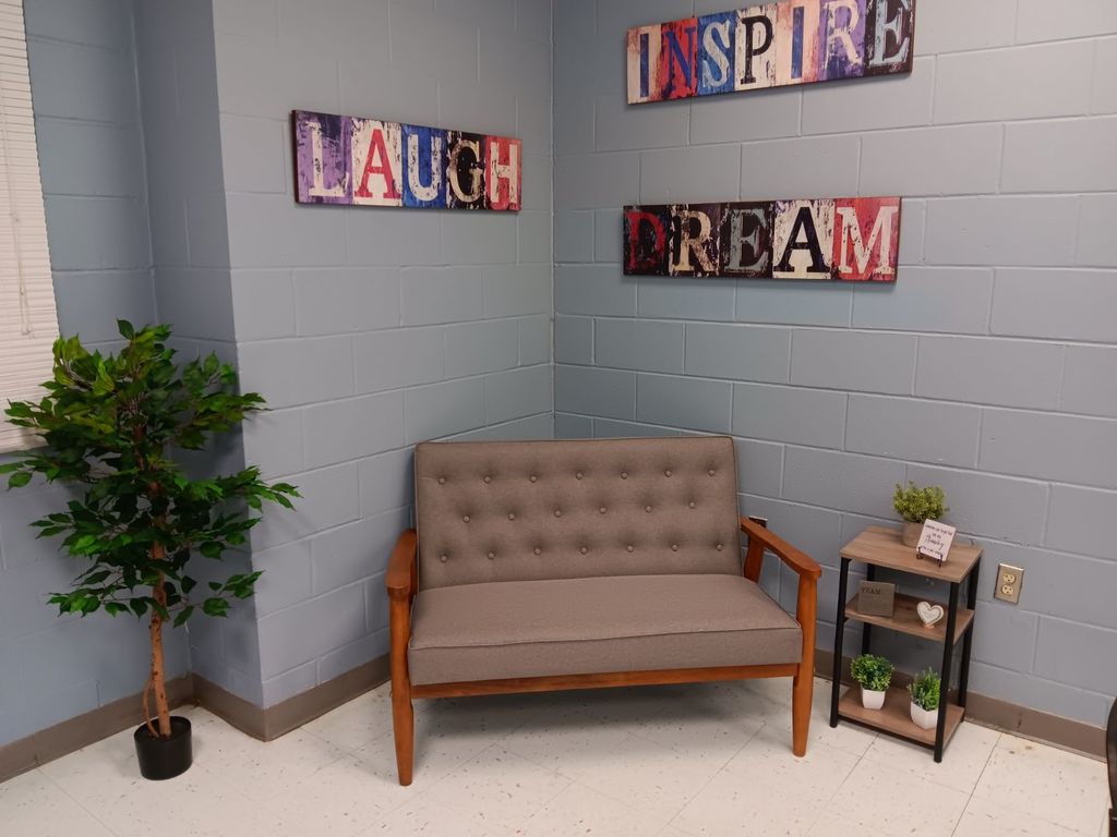 New lounge bench