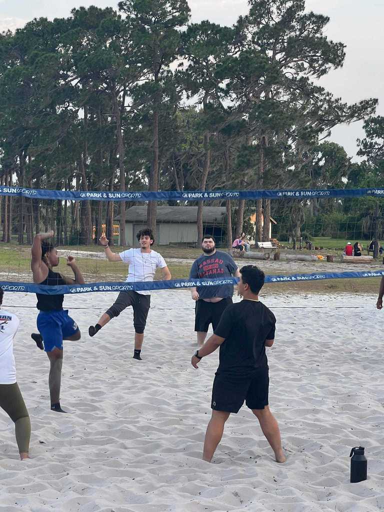 Seniors playing volleyball at Senior Sunset