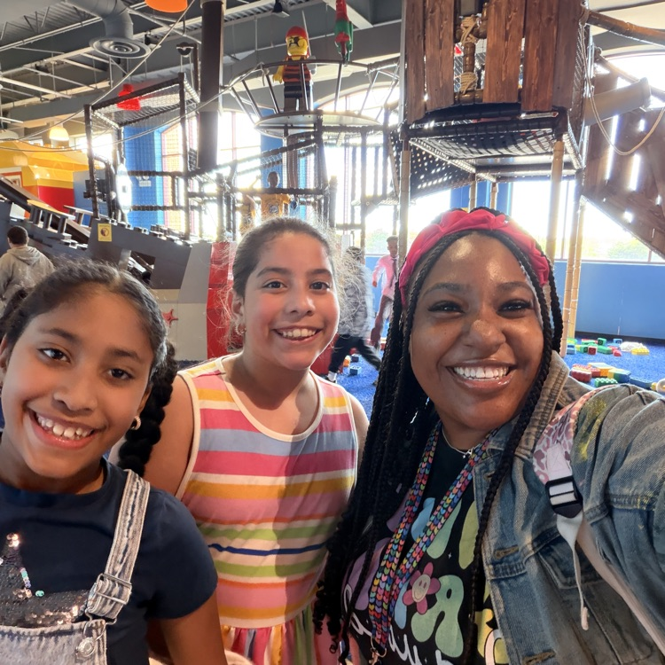 Miss Key and students at LEGOLAND
