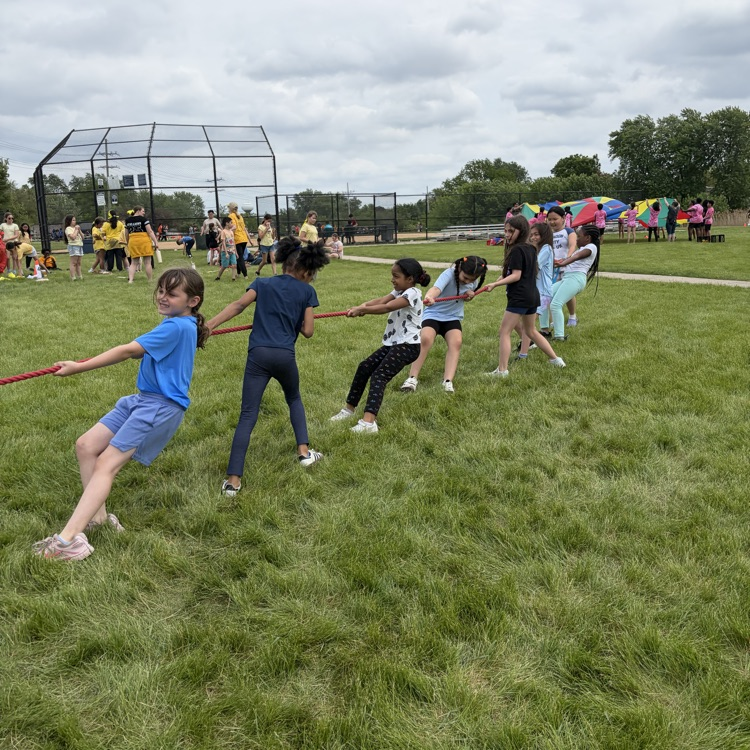 students at field day