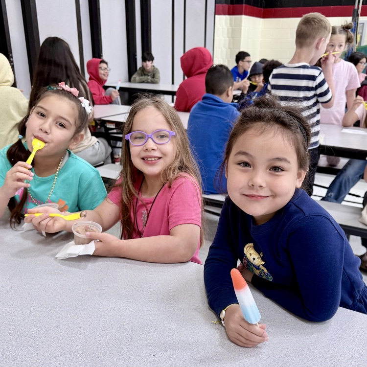 Students eating popsicles and ice cream