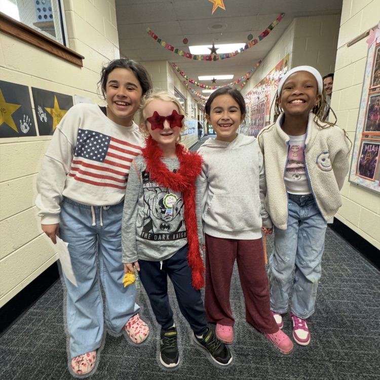 Group of 4 students