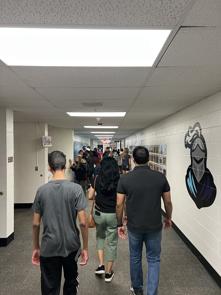 A hallway full of people