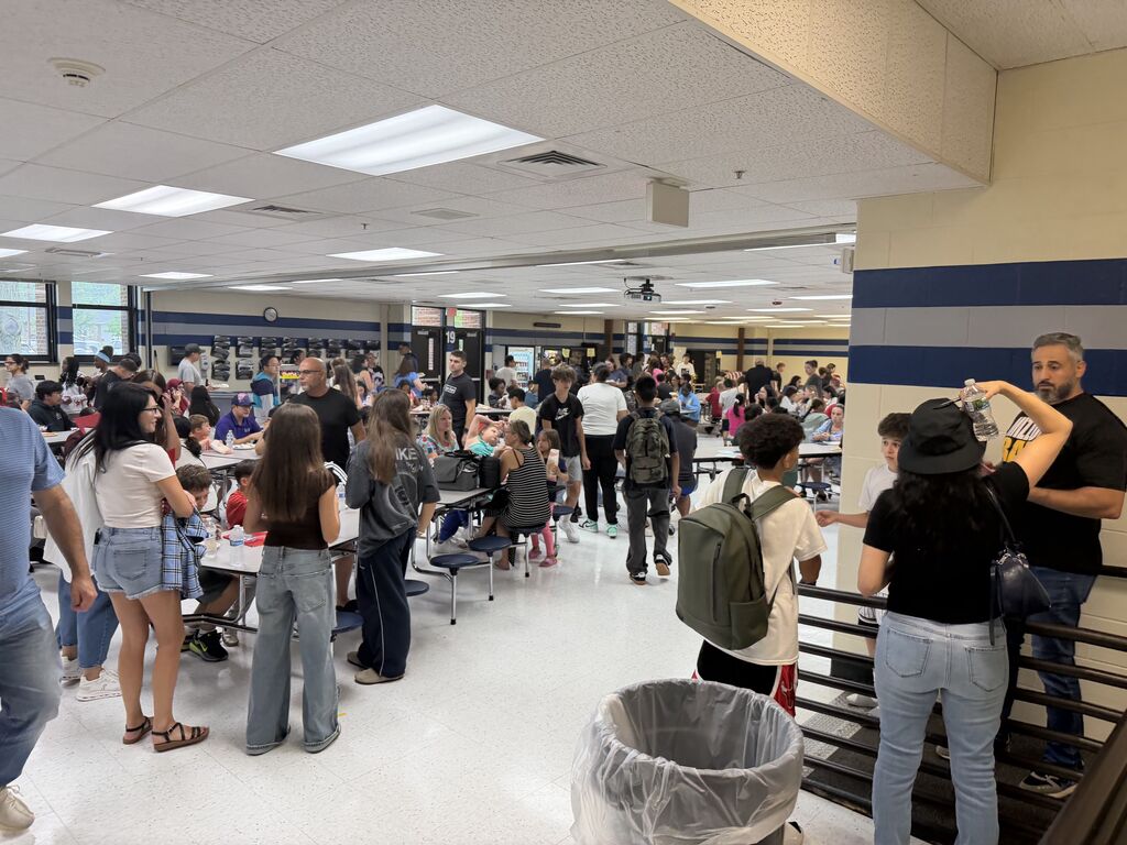a cafeteria full of people