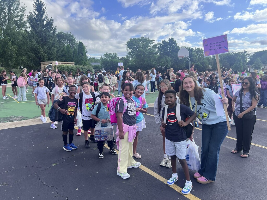 Students first day at Armstrong