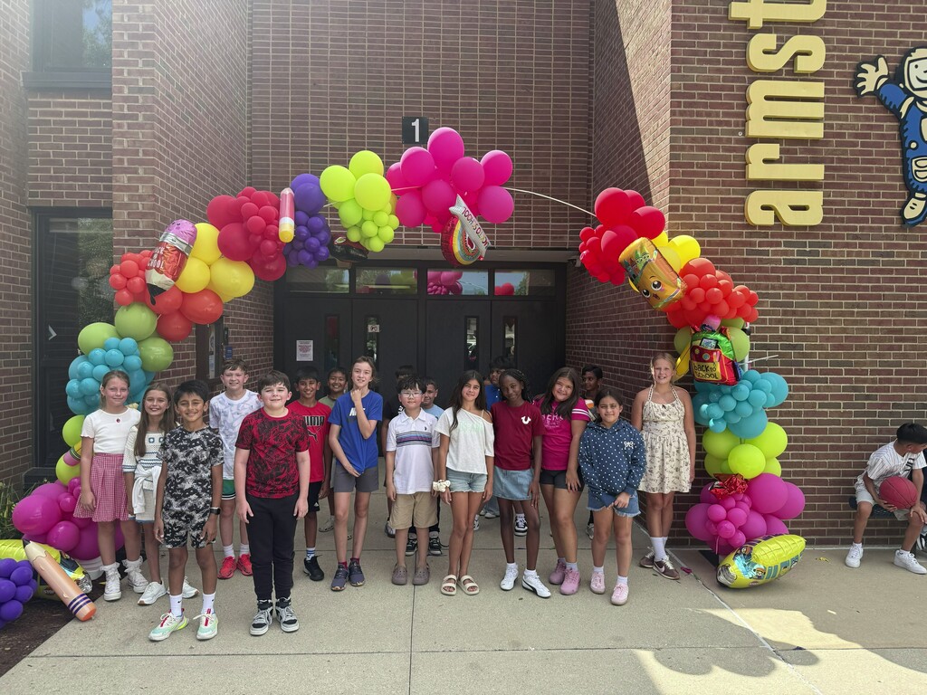 Students first day at Armstrong