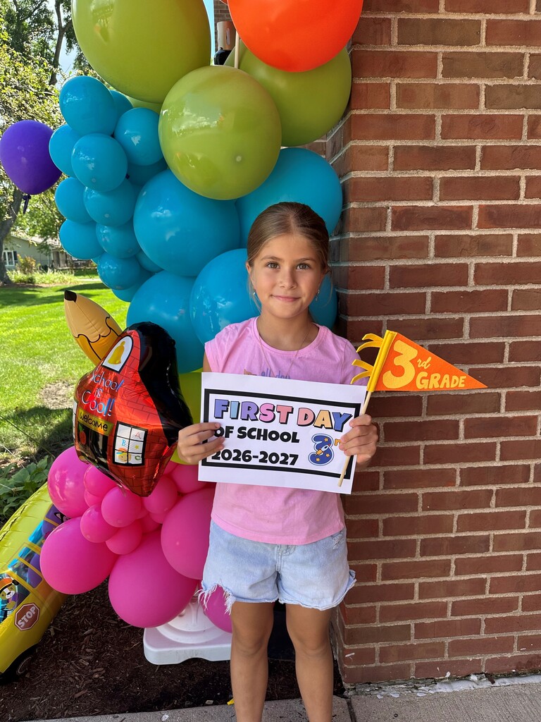 Student first day at Armstrong