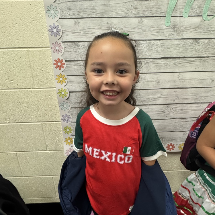Kindergartener dressed up for Mexican Independence Day.