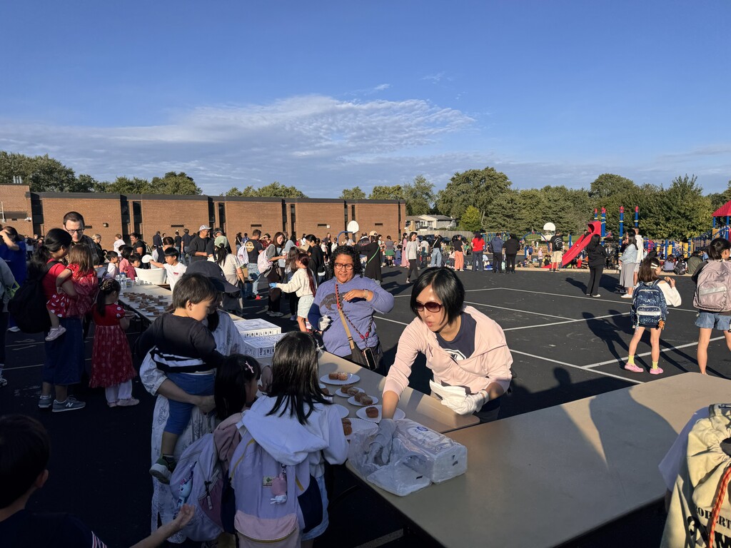 View of the Donuts with Grownups crowd