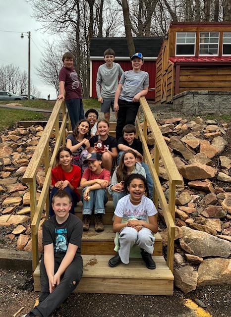 Maple syrup delivery students