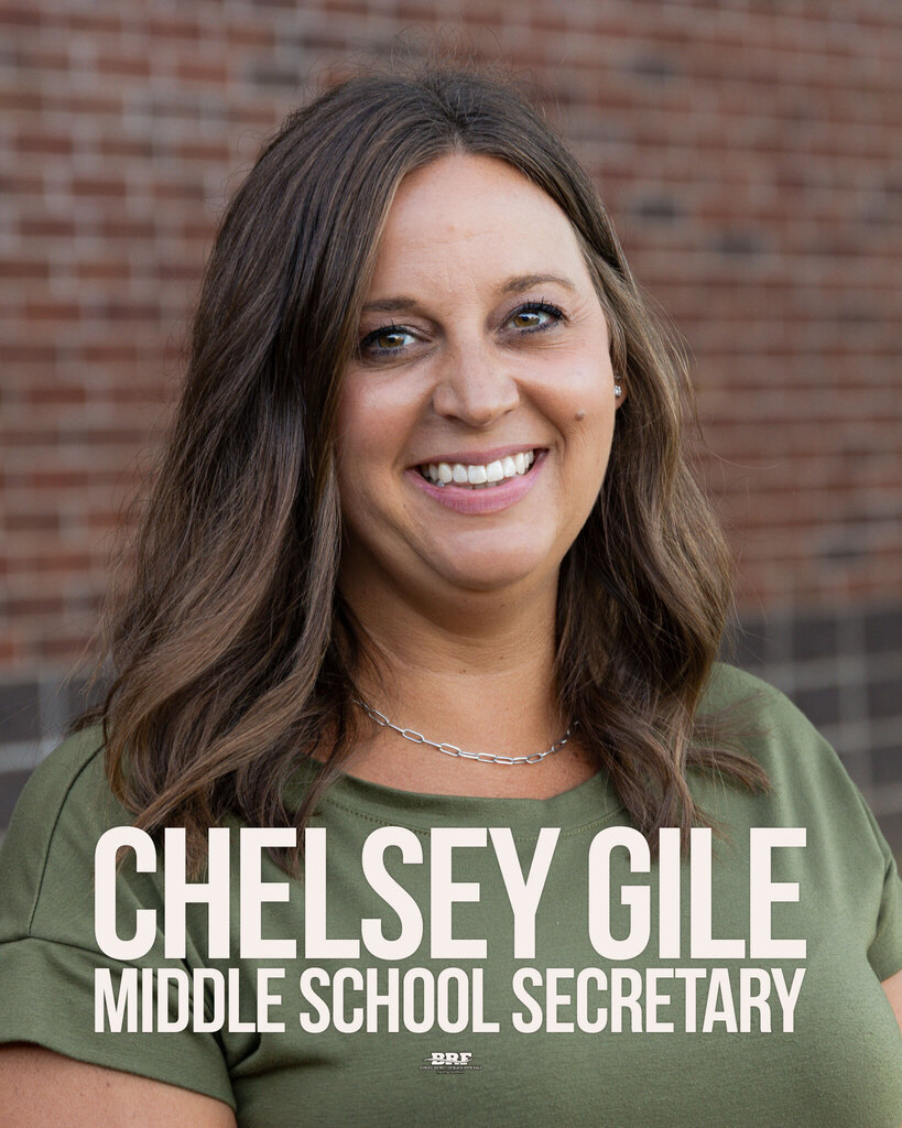 Chelsey Gile, Middle School Secretary
