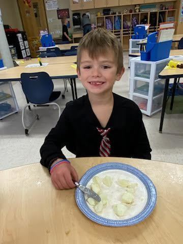Applesauce Fun in First Grade!