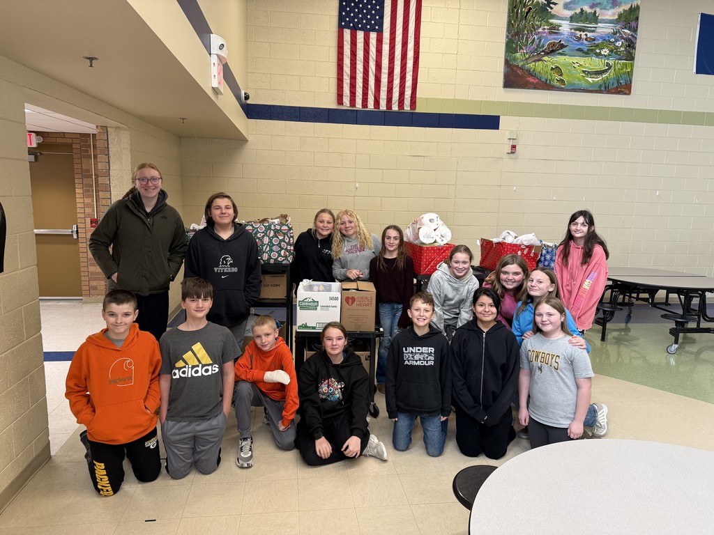 elementary school students partnered with our high school FCCLA chapter