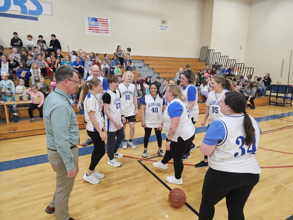 annual Staff vs. 6th-Grade Basketball 