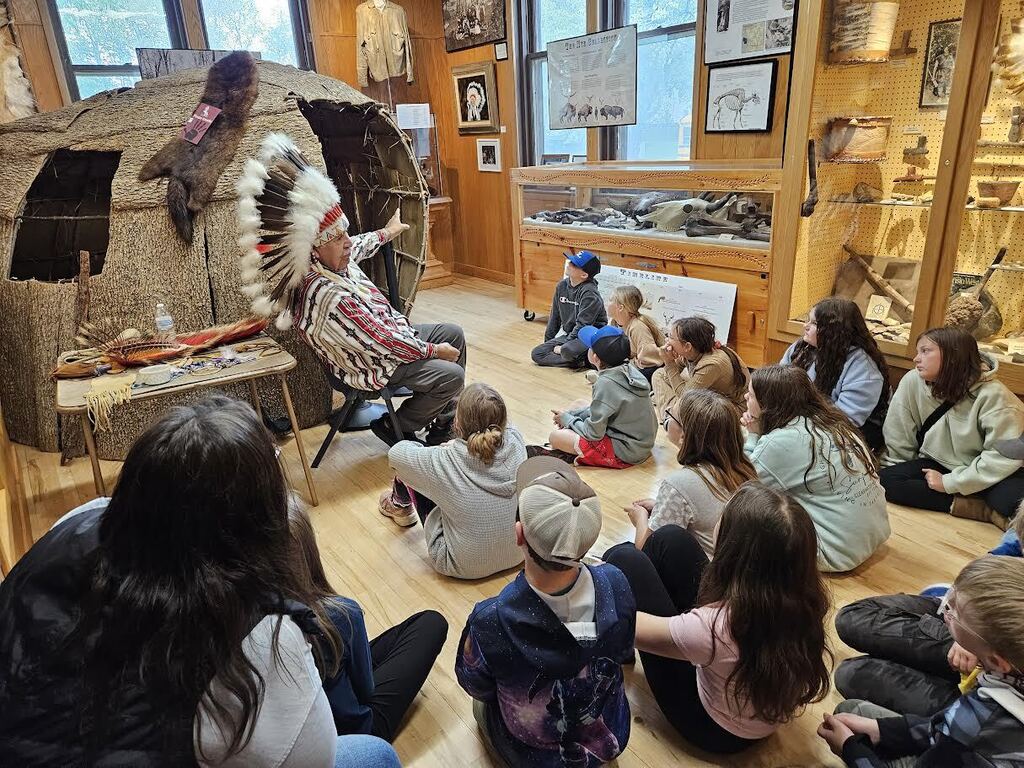 4th graders spent the day in Balsam Lake 