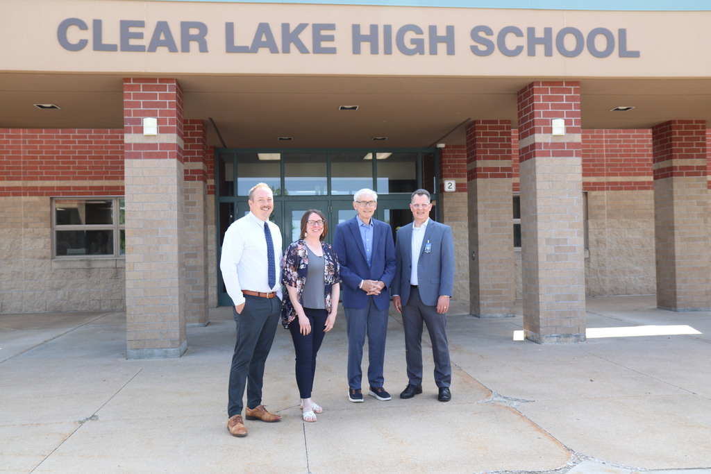 Gov. Evers Visit 5