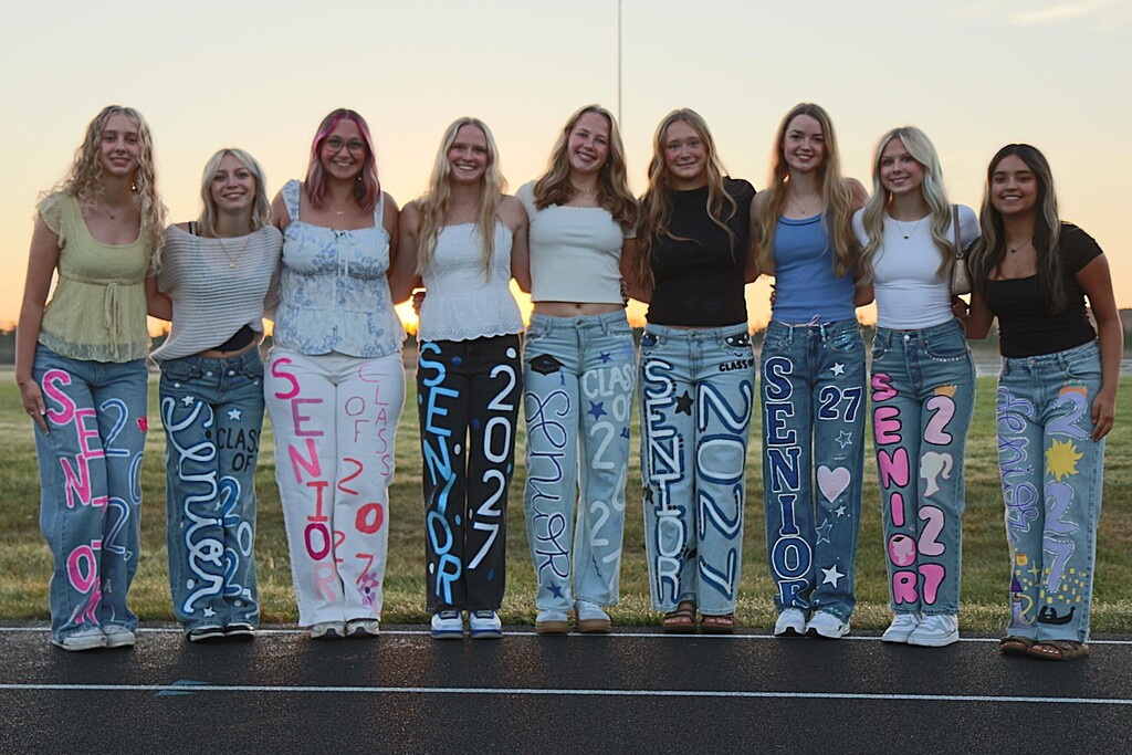 Class of 27' Girls Group