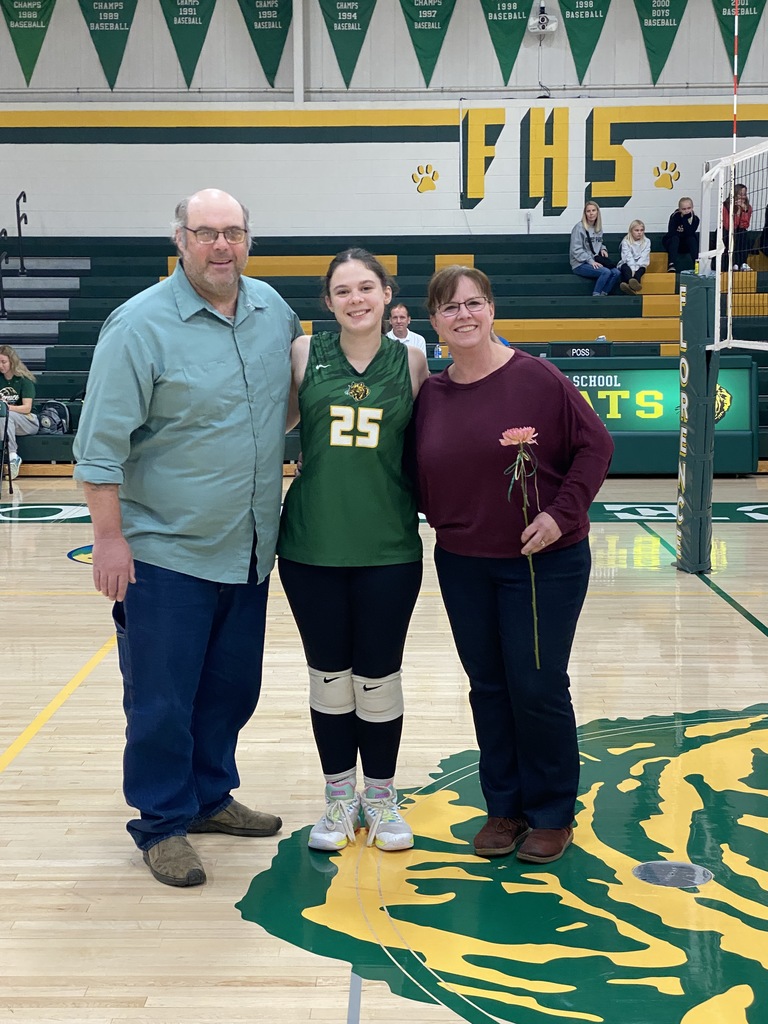 Florence Varsity Volleyball Player and their parents