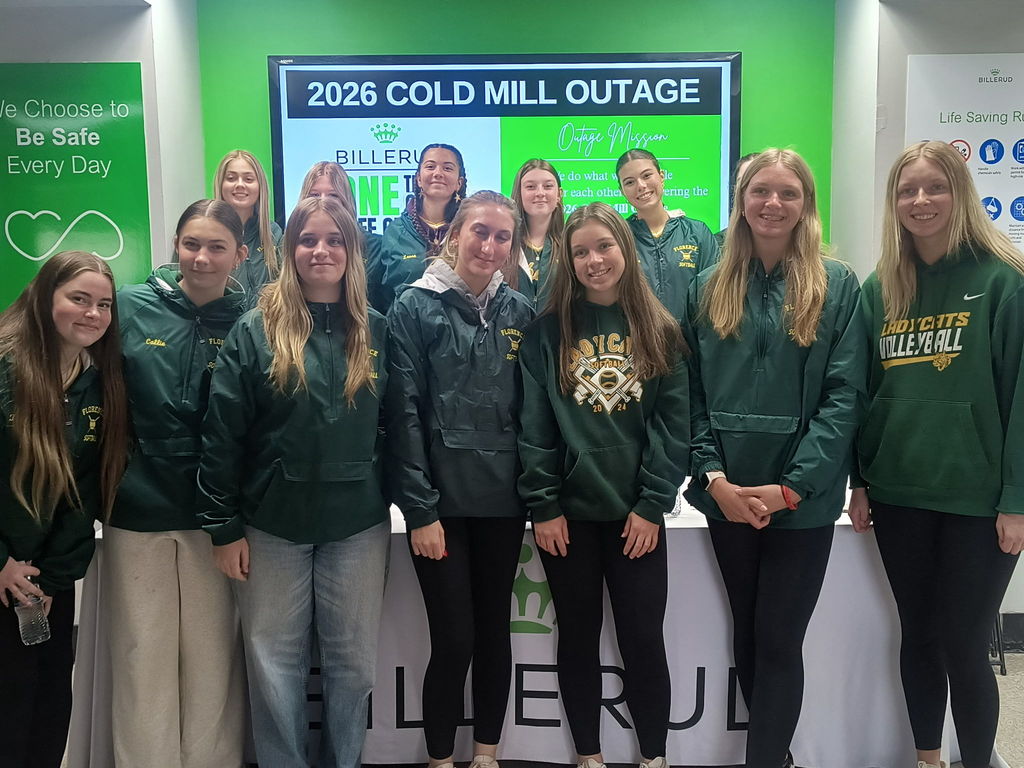 Girls Softball Team at Billerud for fundraiser