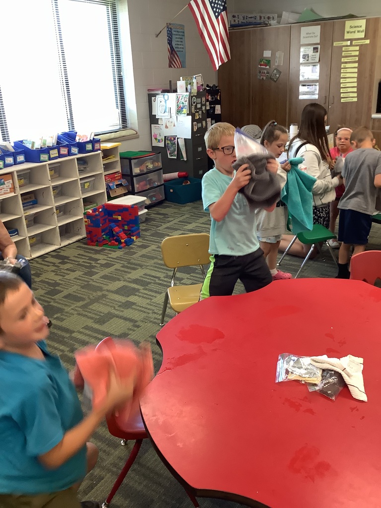 1st Graders making ice cream
