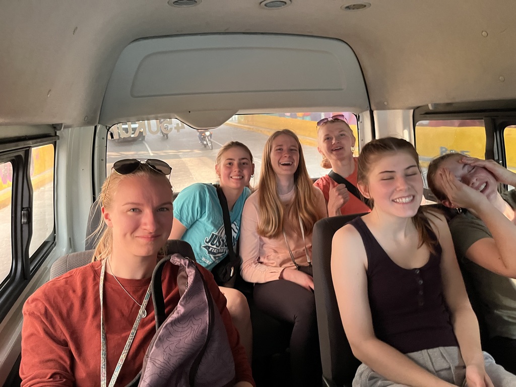 Florence Students in Guatemala