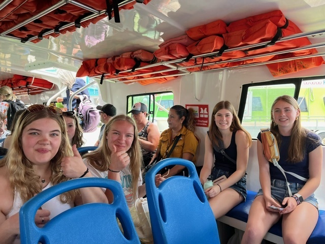 Florence students in Belize