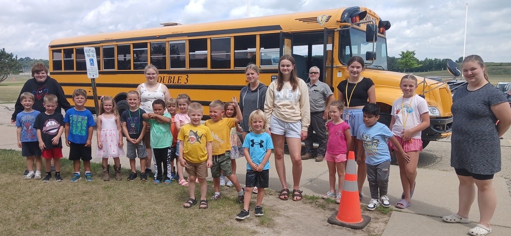 🚌 A big THANK YOU to Bus Driver Steve for bringing a bus to Safety City! 