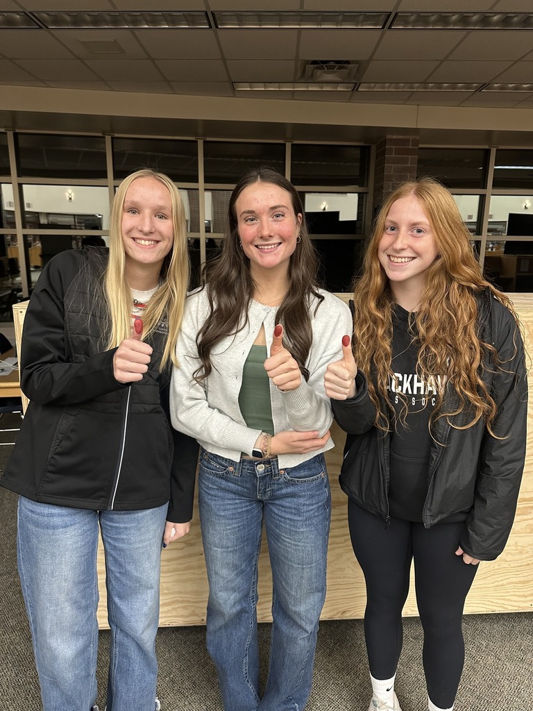 A special new tradition was started at this year’s Fort Atkinson Girls Volleyball banquet! 🏐❤️ Each senior had the chance to “leave their mark” on the blocking box used at practices. Hannah Baldry, Caroline Anderson, and Savanna Hendrickson each added their fingerprint and a meaningful phrase they wanted to leave with the program. These three seniors have made a lasting impact, and their leadership and spirit will be greatly missed. Thank you for everything you’ve given to the volleyball program! 🖤🤍